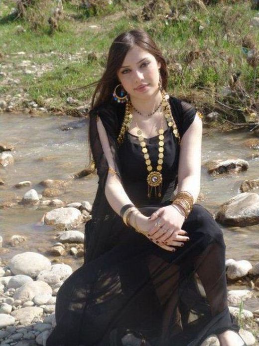 Kurdish girls dating